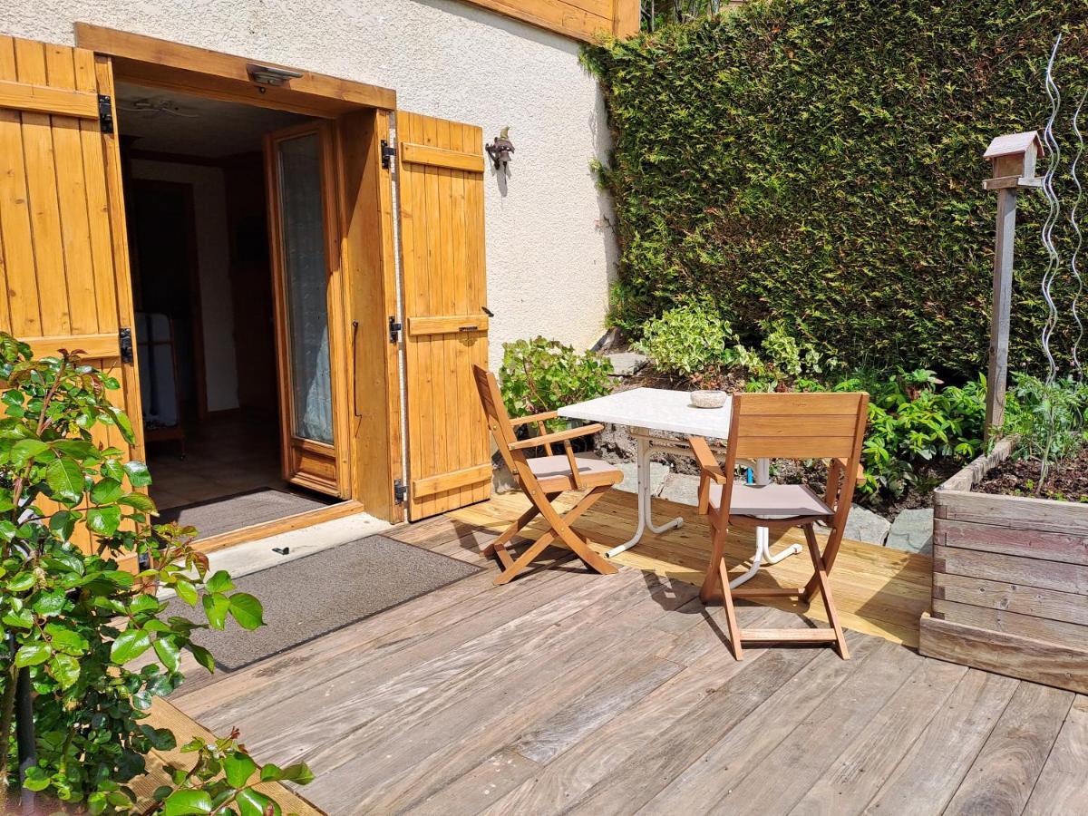A4 Km De Megeve Tres Joli Studio Avec Jacuzzi ,Vue Sur Les Montagnes Au Calme Praz-sur-Arly Ngoại thất bức ảnh