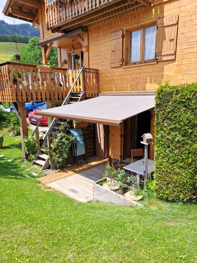 A4 Km De Megeve Tres Joli Studio Avec Jacuzzi ,Vue Sur Les Montagnes Au Calme Praz-sur-Arly Ngoại thất bức ảnh