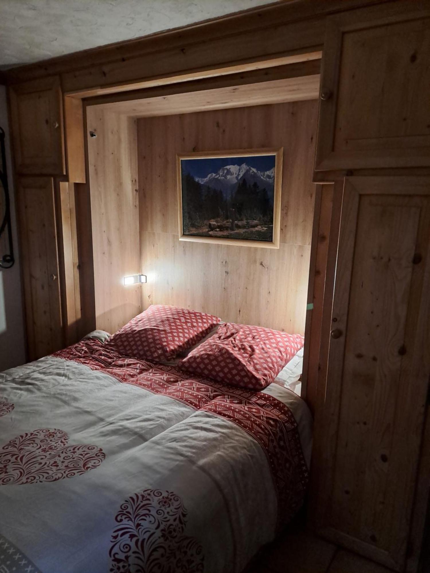 A4 Km De Megeve Tres Joli Studio Avec Jacuzzi ,Vue Sur Les Montagnes Au Calme Praz-sur-Arly Ngoại thất bức ảnh