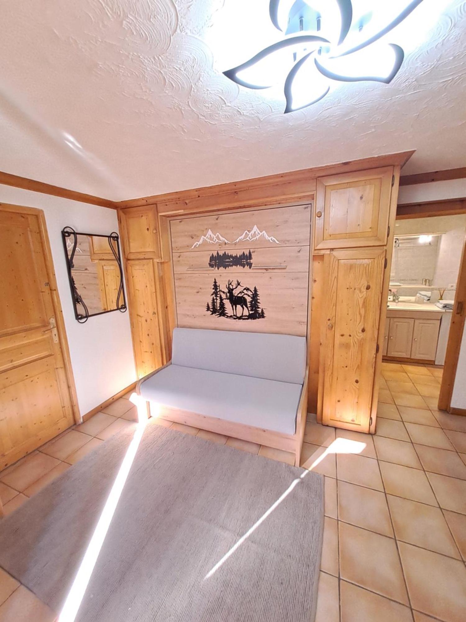 A4 Km De Megeve Tres Joli Studio Avec Jacuzzi ,Vue Sur Les Montagnes Au Calme Praz-sur-Arly Ngoại thất bức ảnh